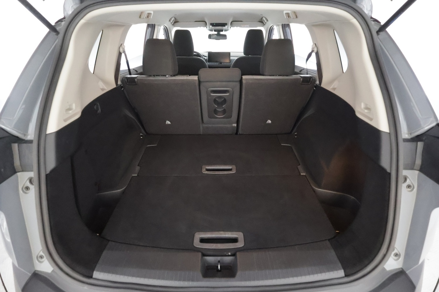 Nissan X-Trail vaihtoauto
