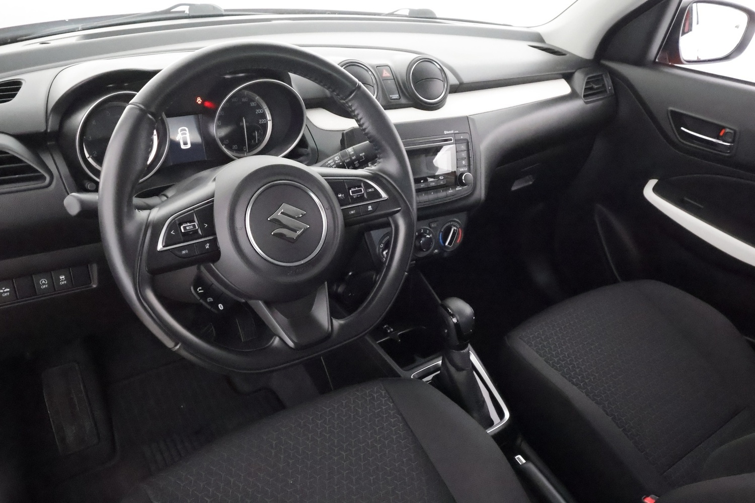 Suzuki Swift vaihtoauto