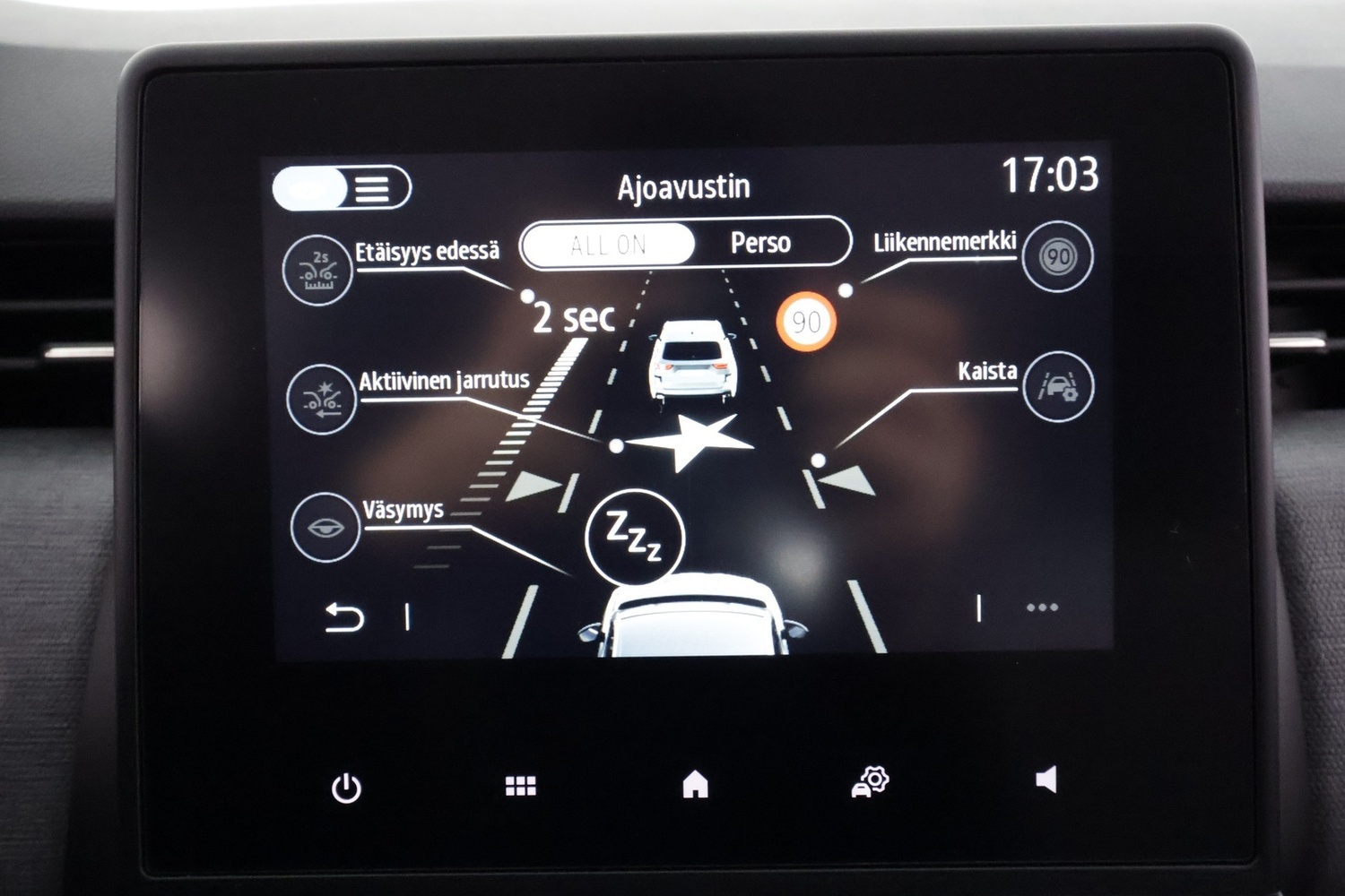 Renault Clio vaihtoauto
