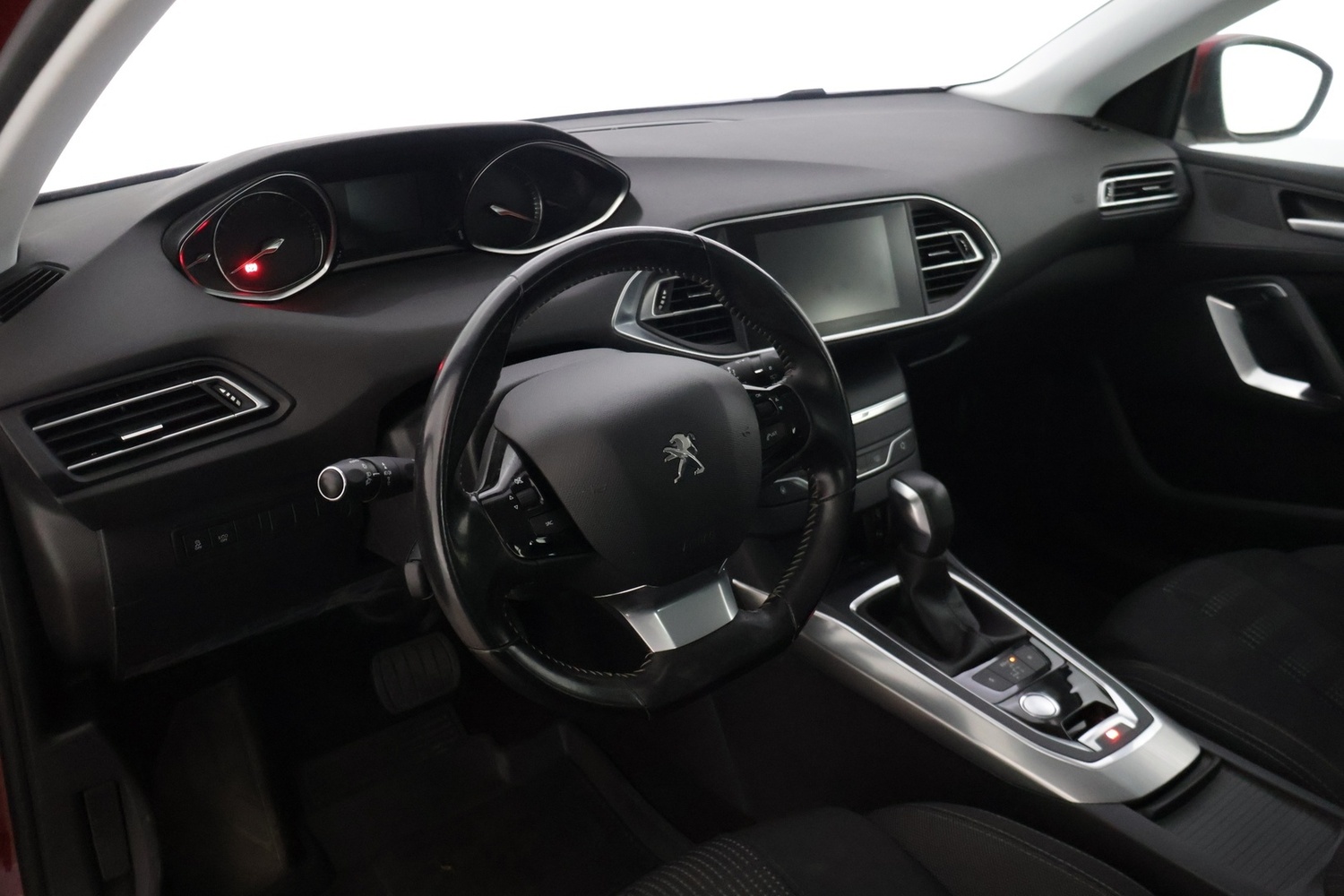 Peugeot 308 vaihtoauto