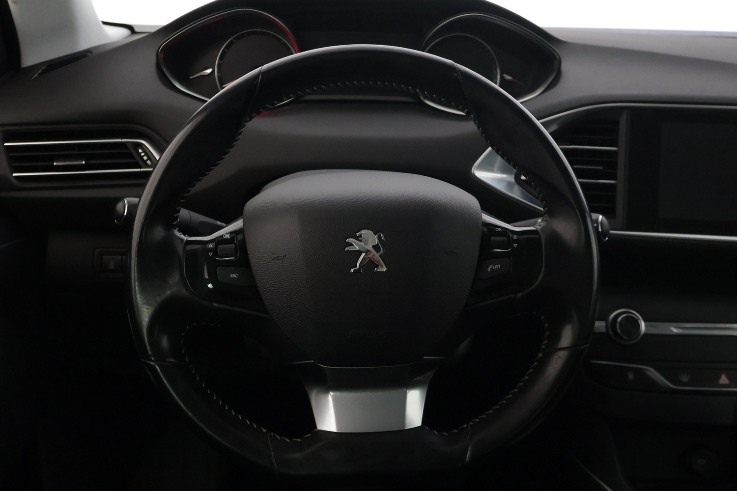 Peugeot 308 vaihtoauto
