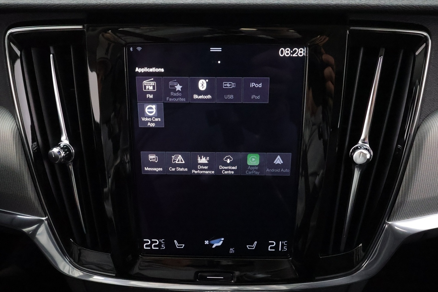 Volvo V90 Cross Country vaihtoauto