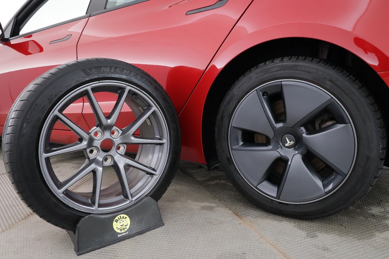 Tesla Model 3 vaihtoauto