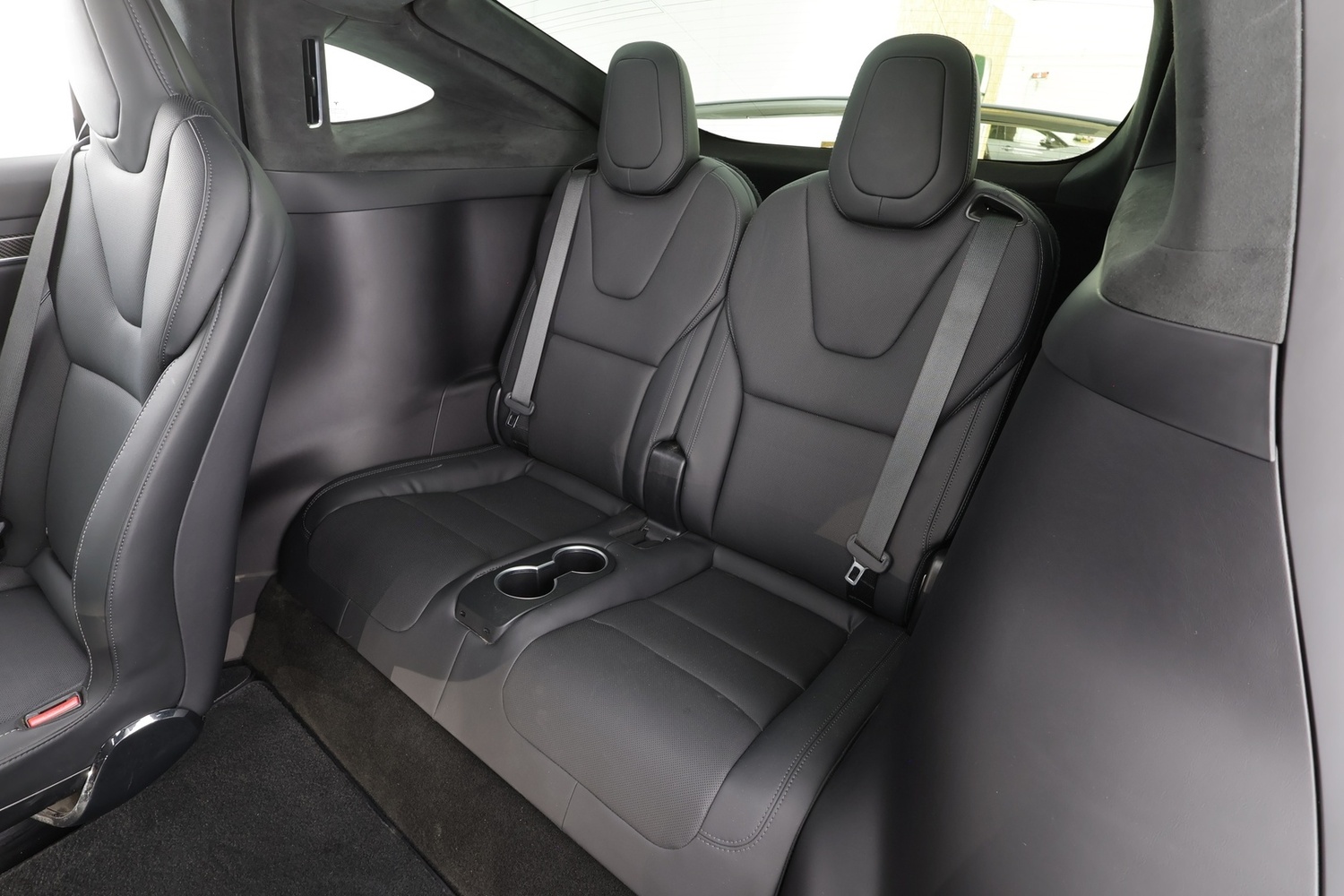 Tesla Model X vaihtoauto