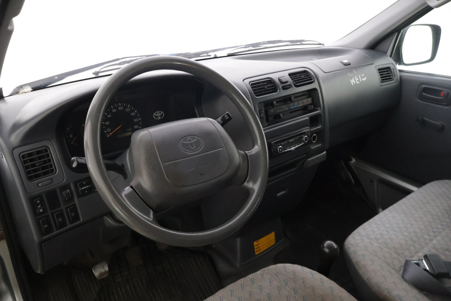 Toyota Hiace vaihtoauto