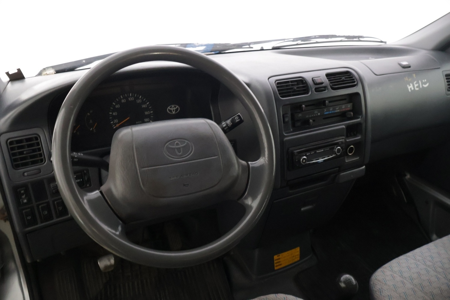 Toyota Hiace vaihtoauto