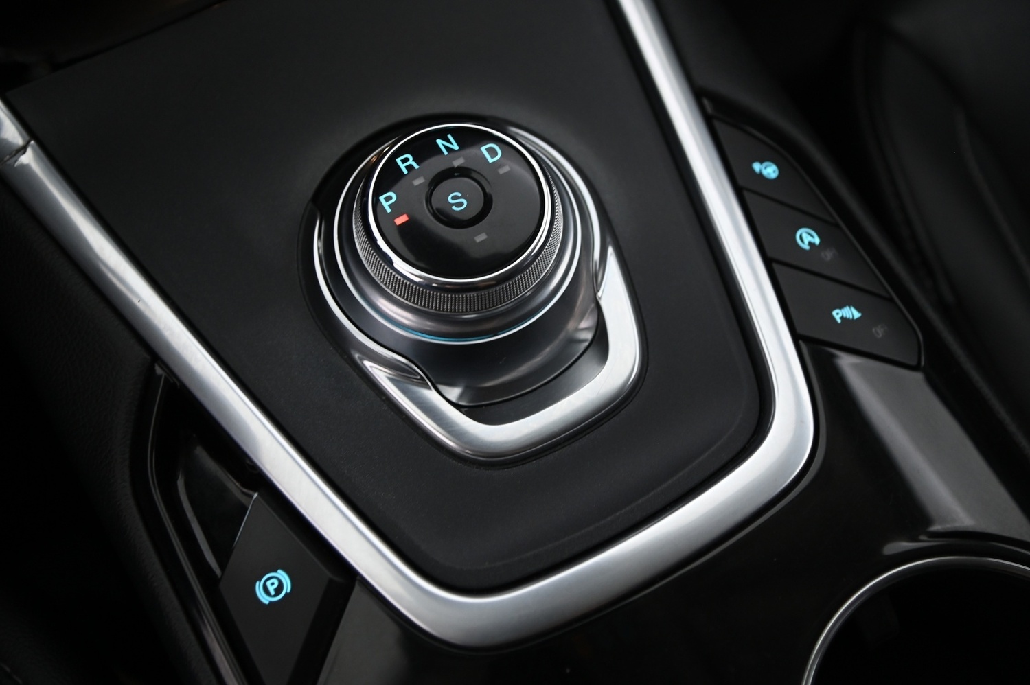 Ford S-MAX vaihtoauto