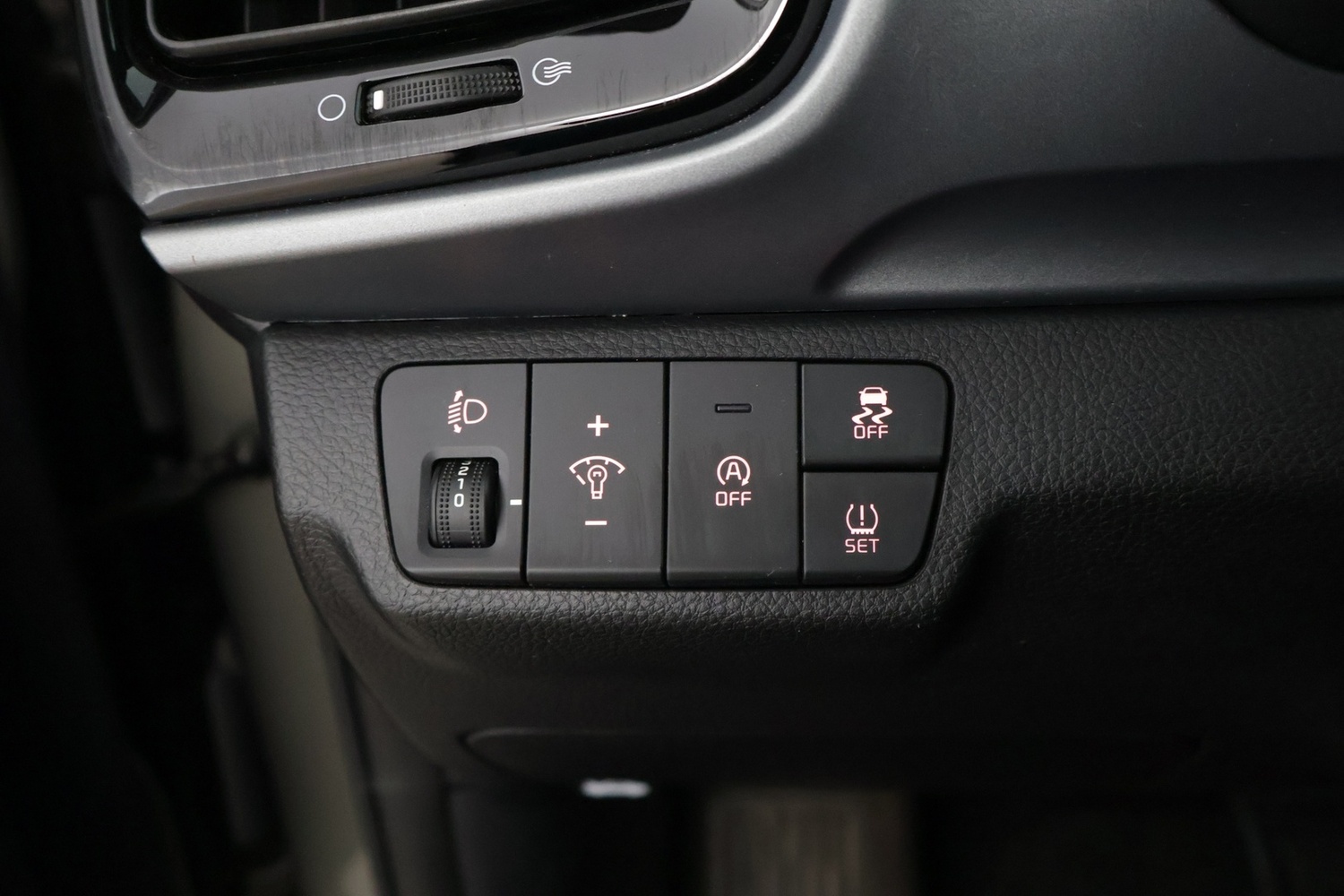 Kia Stonic vaihtoauto