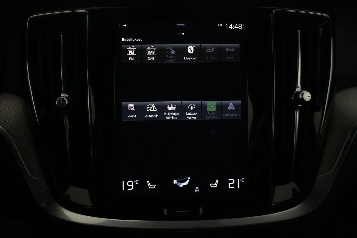 Volvo V60 vaihtoauto