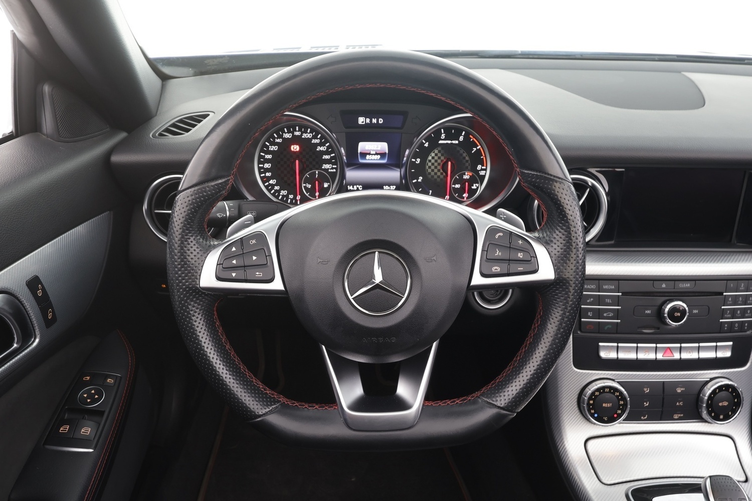Mercedes-Benz SLC vaihtoauto