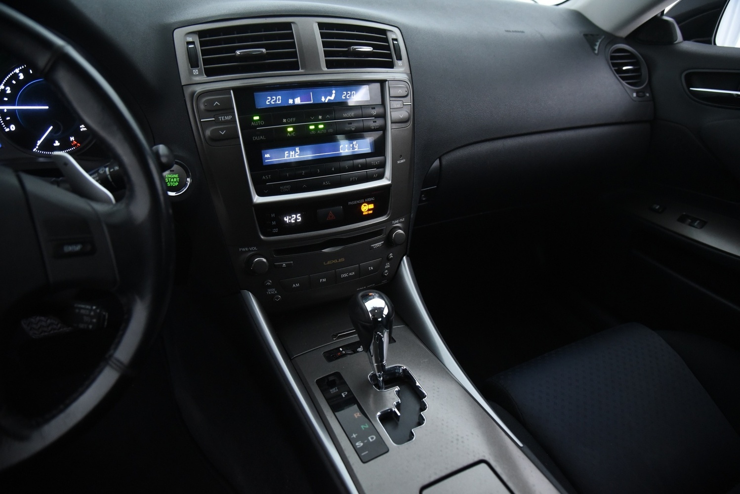 Lexus IS vaihtoauto
