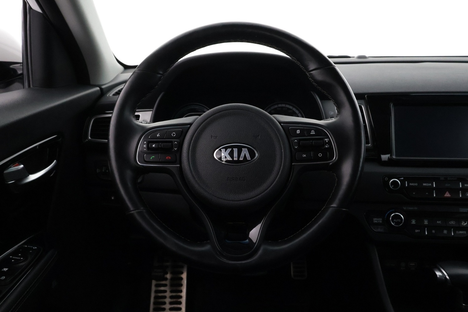 Kia Niro vaihtoauto
