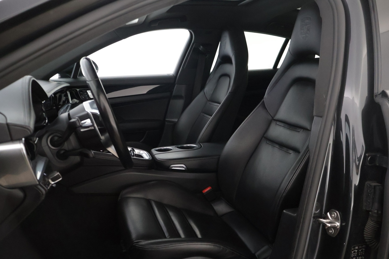 Porsche Panamera vaihtoauto