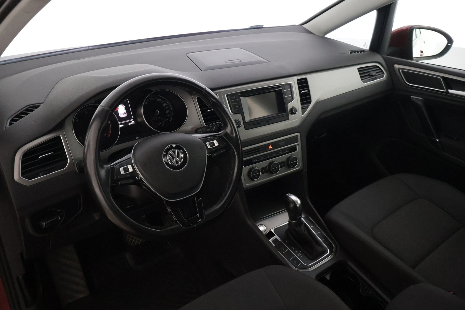 Volkswagen Golf Sportsvan vaihtoauto