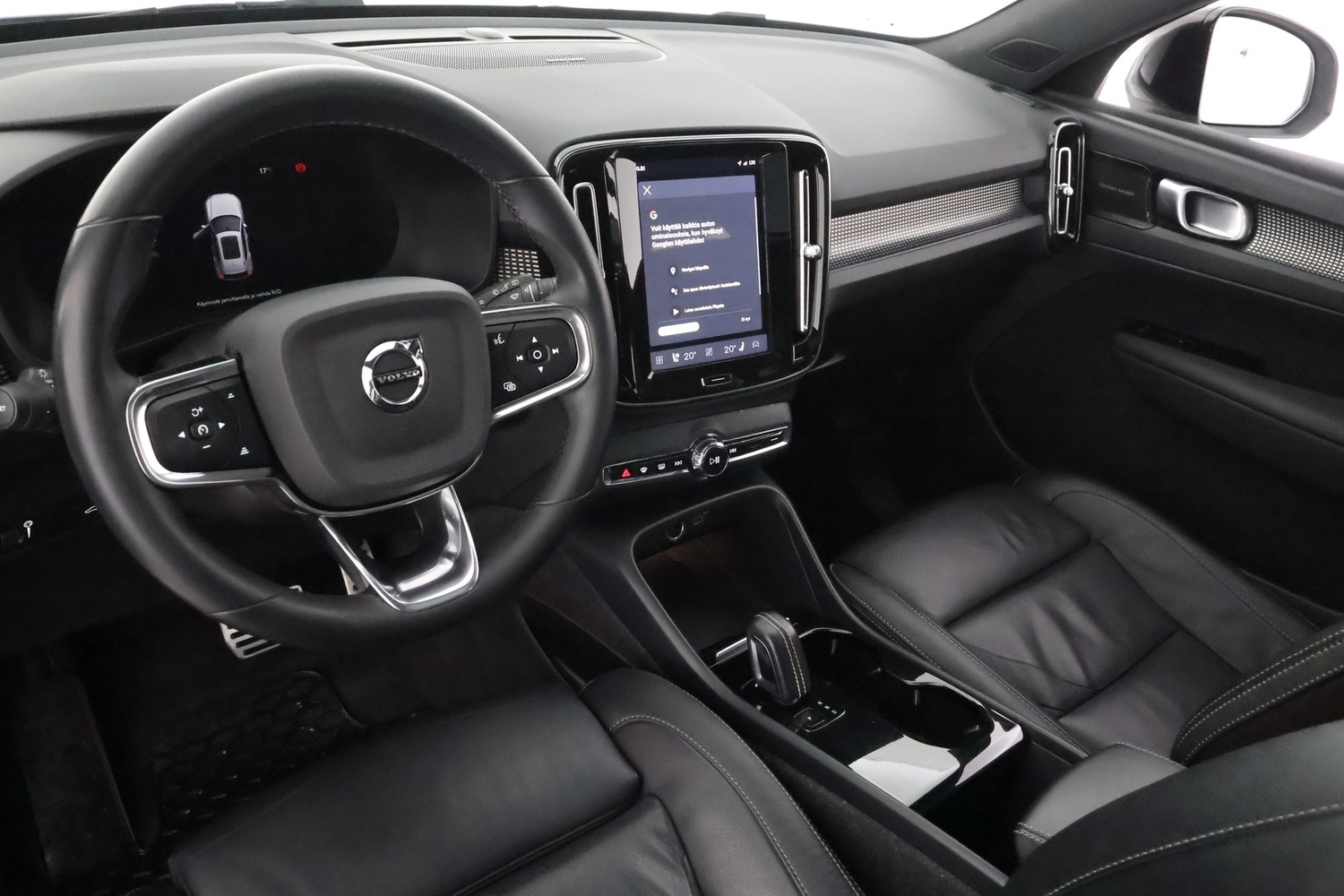 Volvo XC40 vaihtoauto