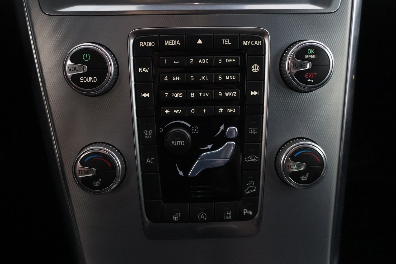 Volvo XC60 vaihtoauto