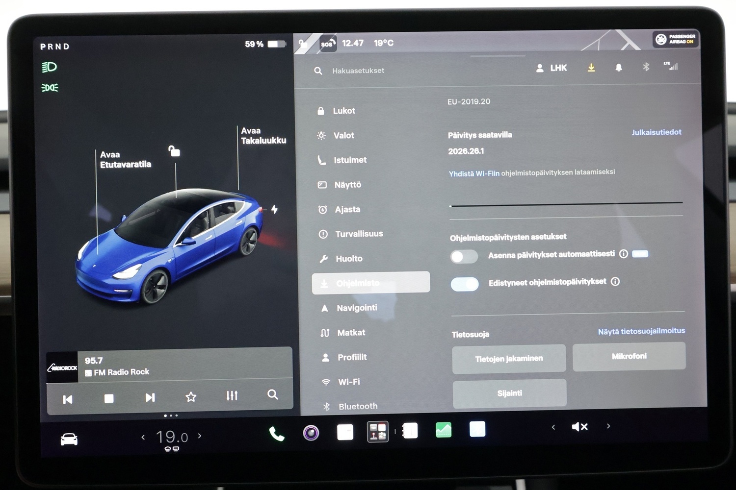 Tesla Model 3 vaihtoauto