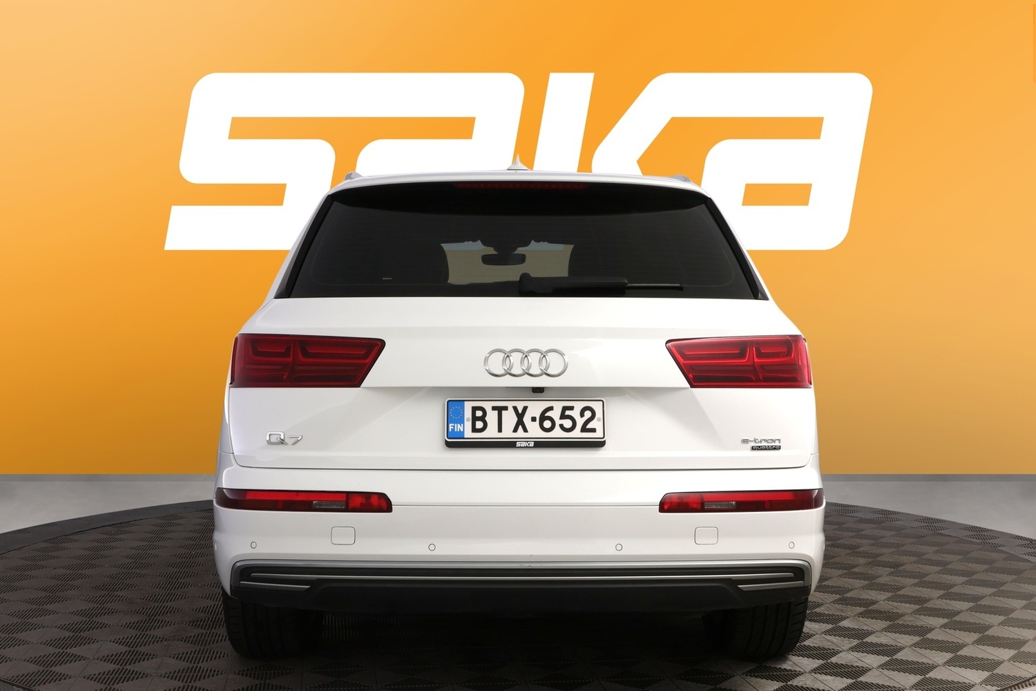 Audi Q7 vaihtoauto