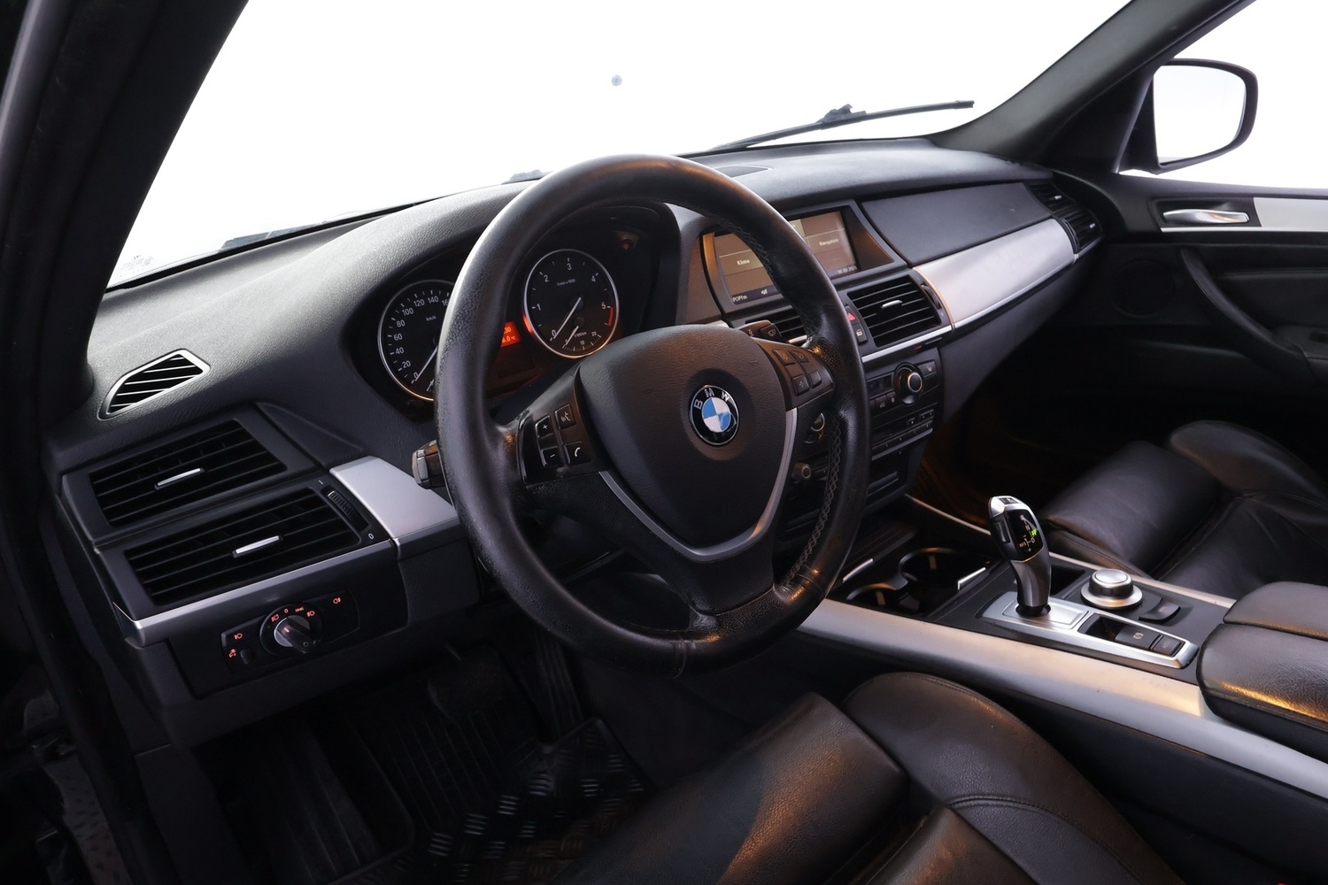BMW X5 vaihtoauto