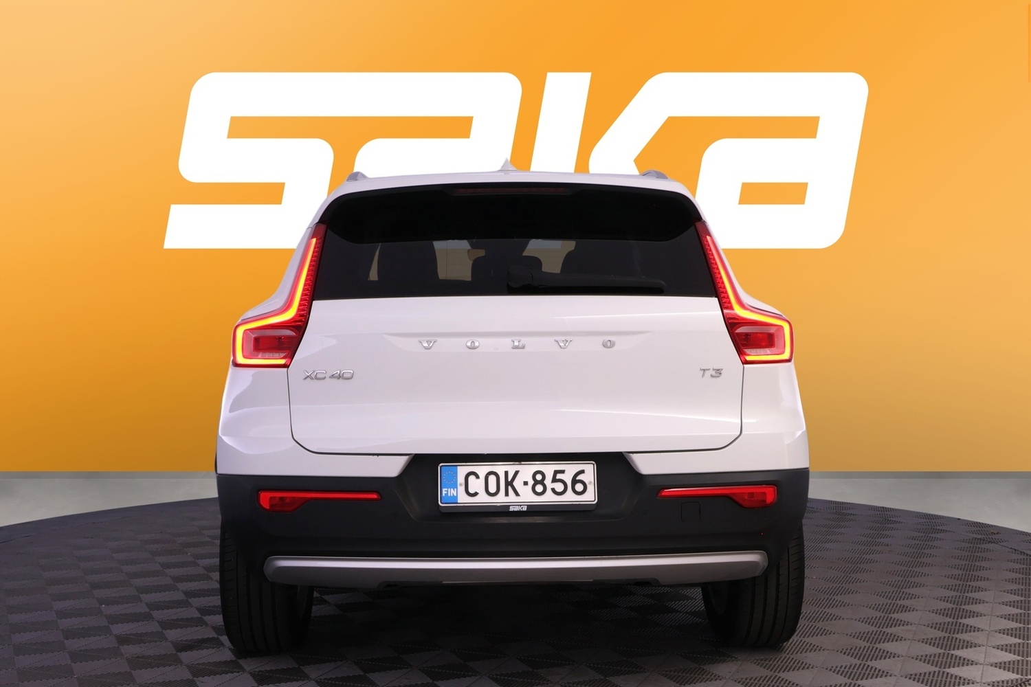 Volvo XC40 vaihtoauto