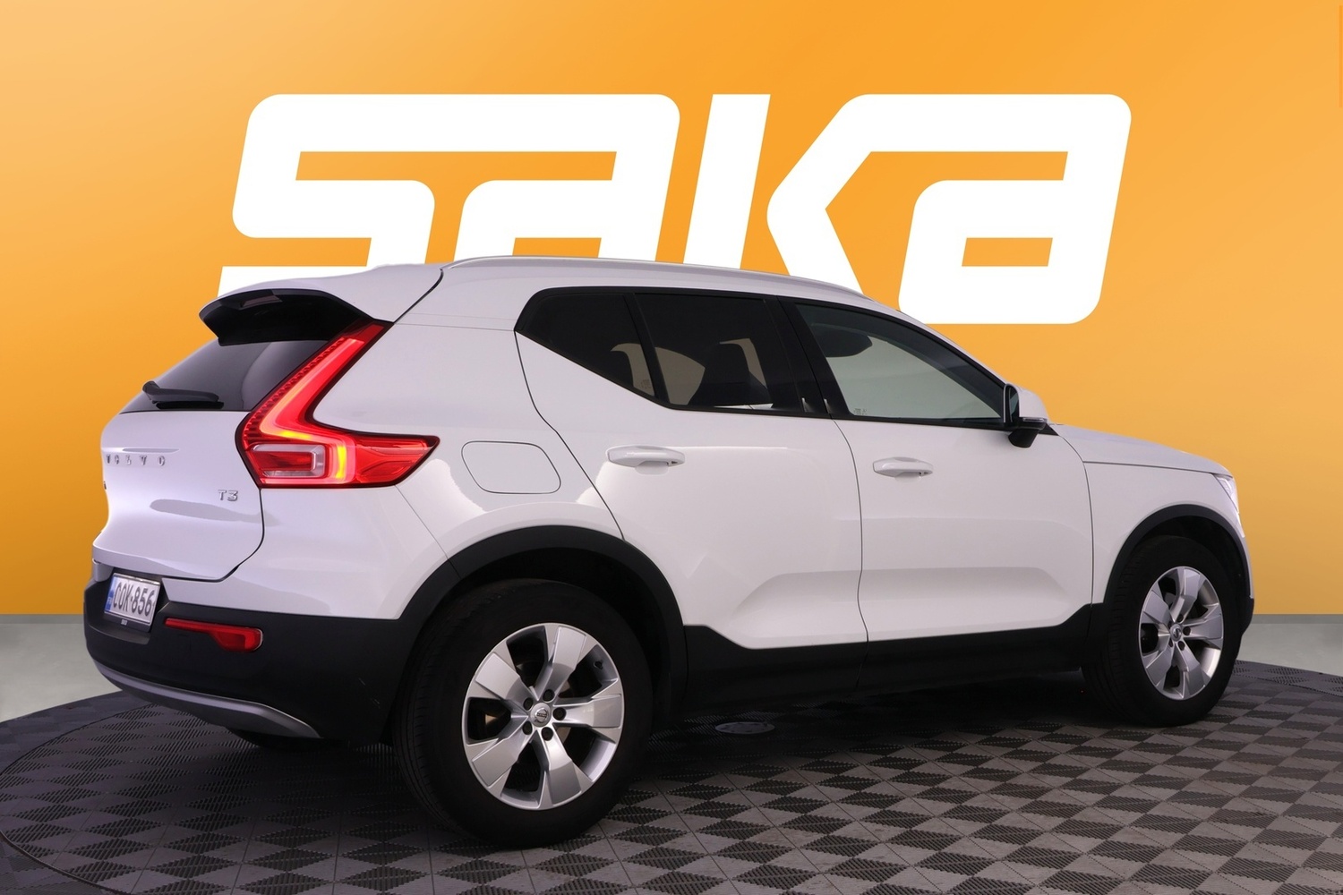 Volvo XC40 vaihtoauto