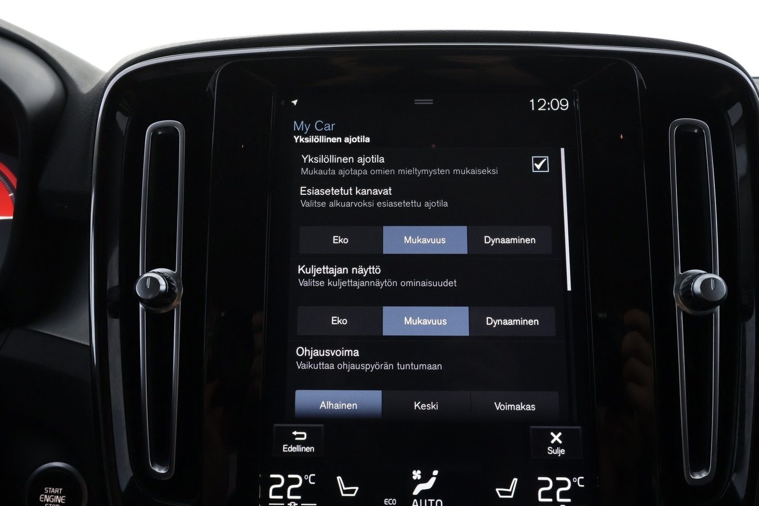 Volvo XC40 vaihtoauto