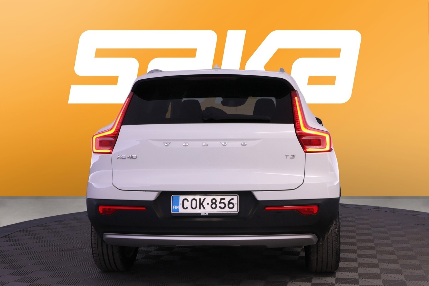 Volvo XC40 vaihtoauto