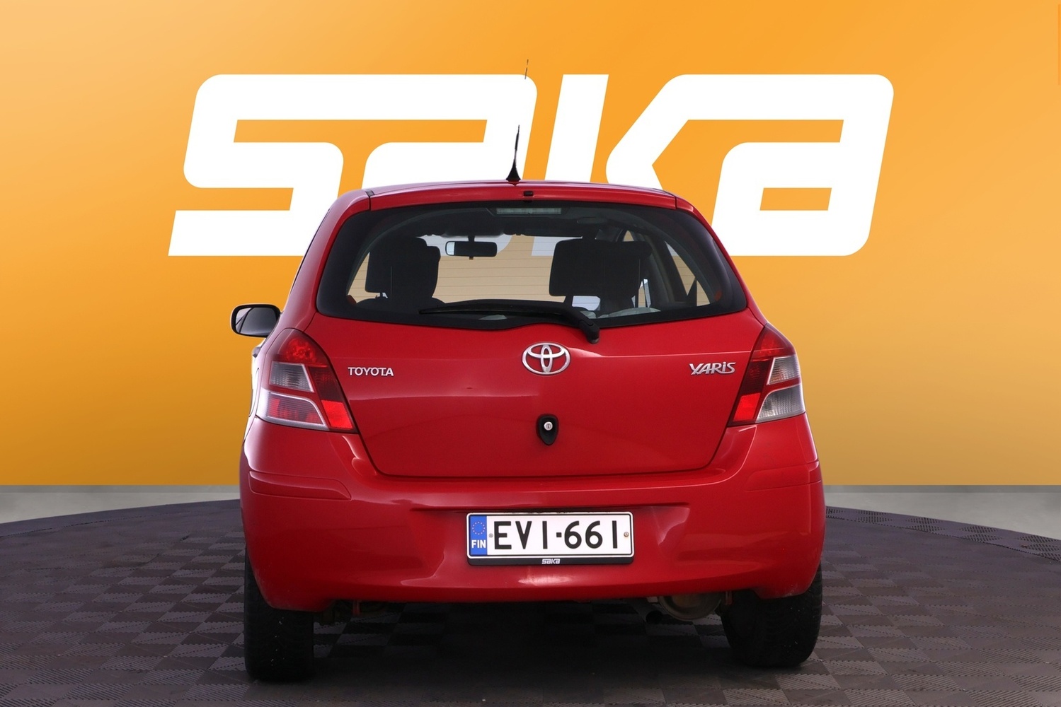 Toyota Yaris vaihtoauto