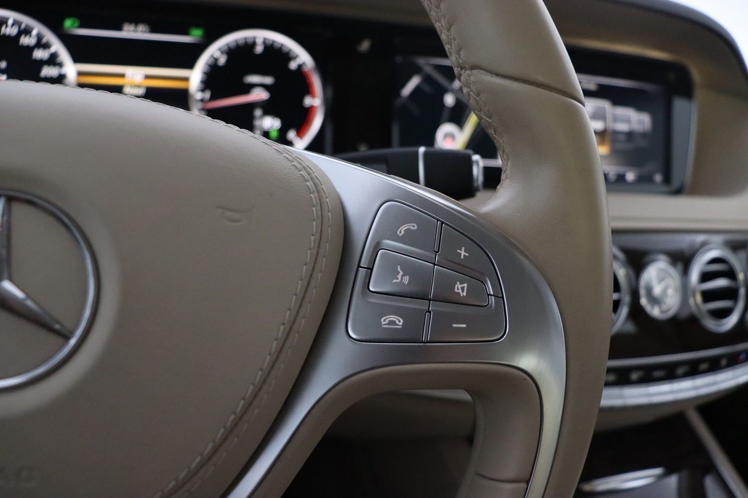 Mercedes-Benz S vaihtoauto