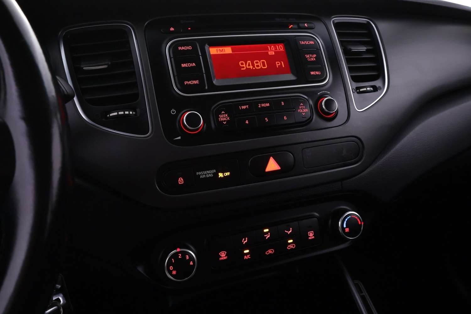 Kia Carens vaihtoauto