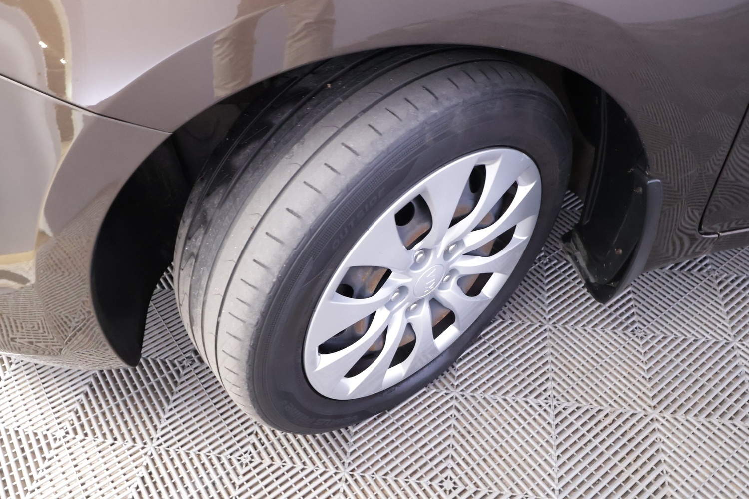 Kia Carens vaihtoauto