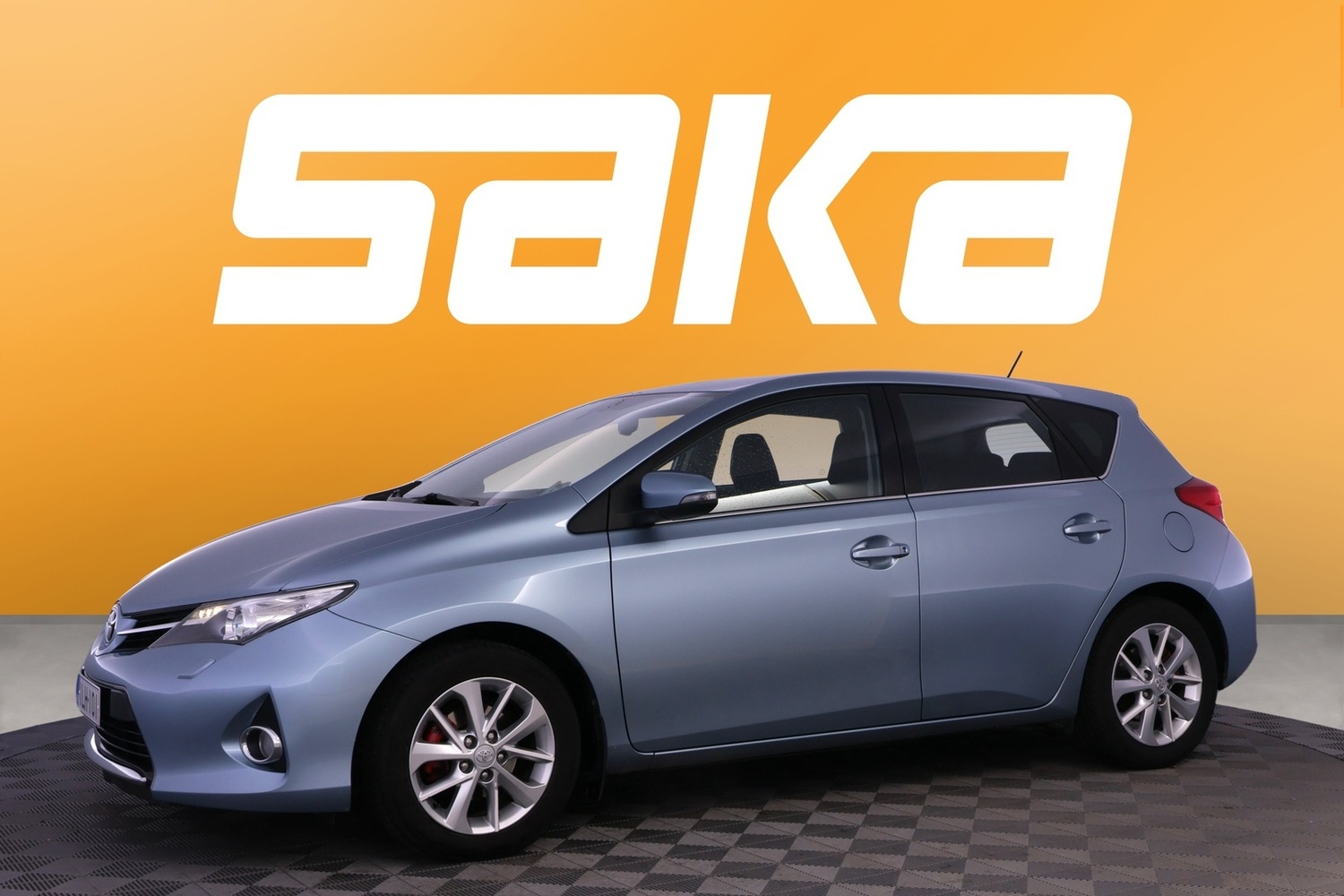 Toyota Auris vaihtoauto