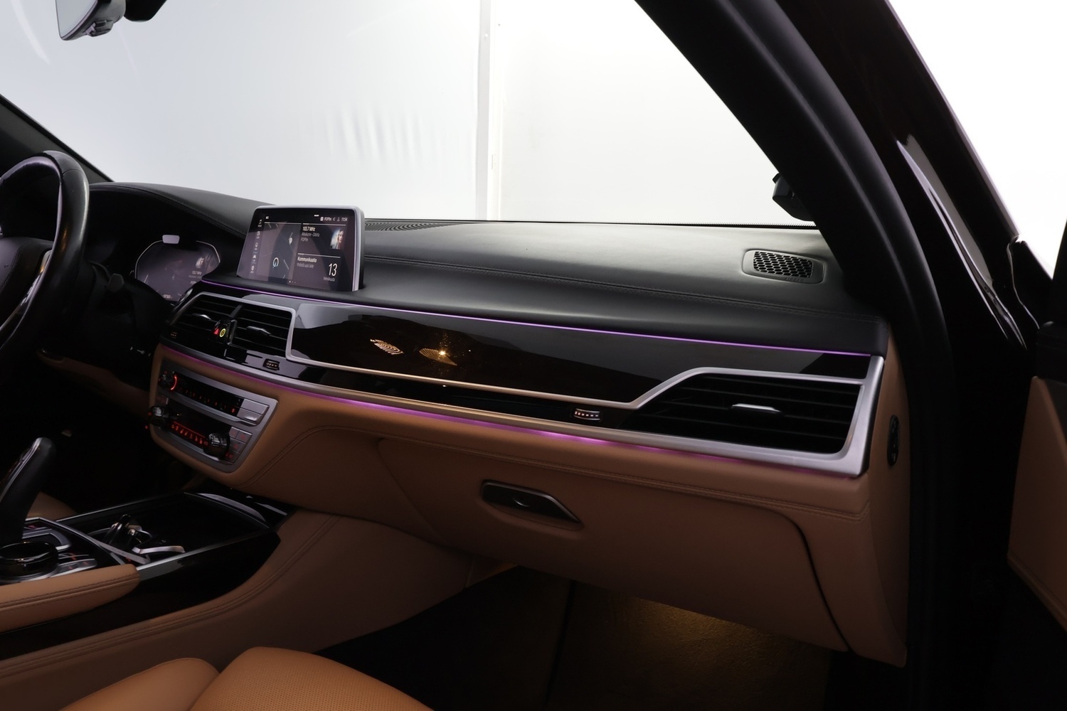 BMW 745 vaihtoauto