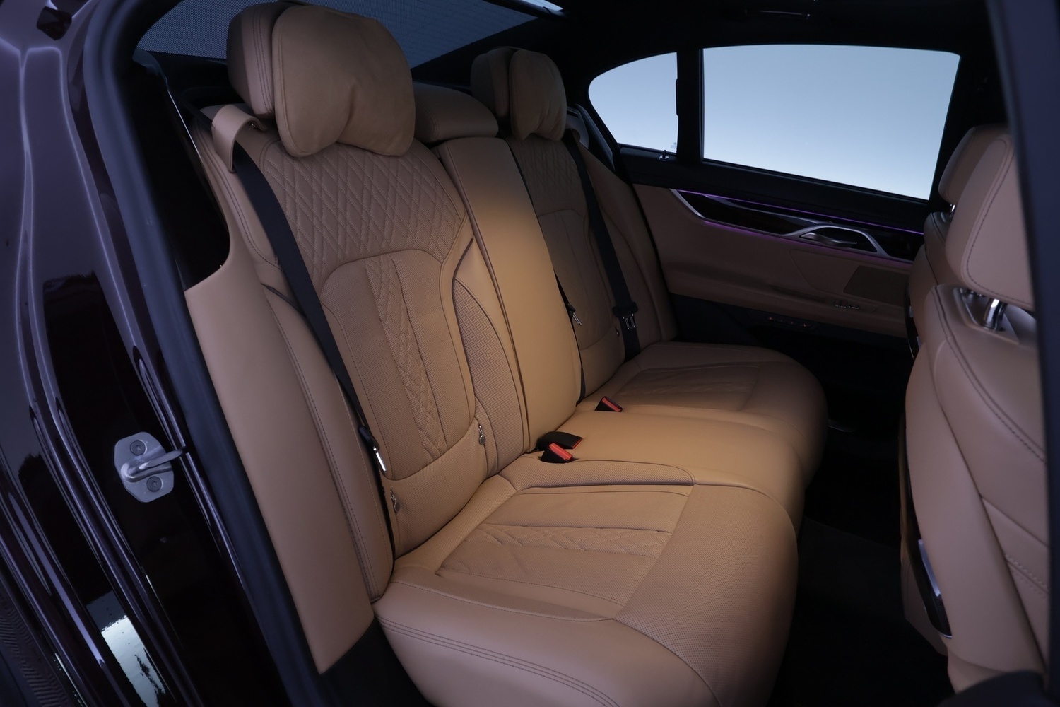 BMW 745 vaihtoauto
