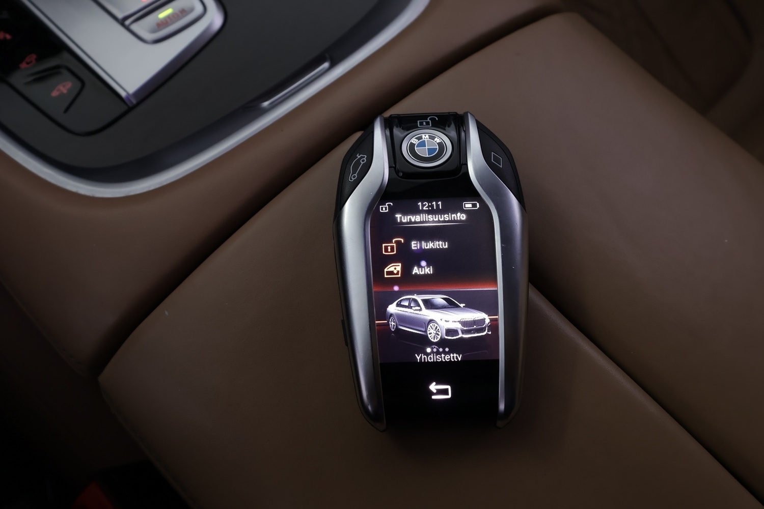 BMW 745 vaihtoauto