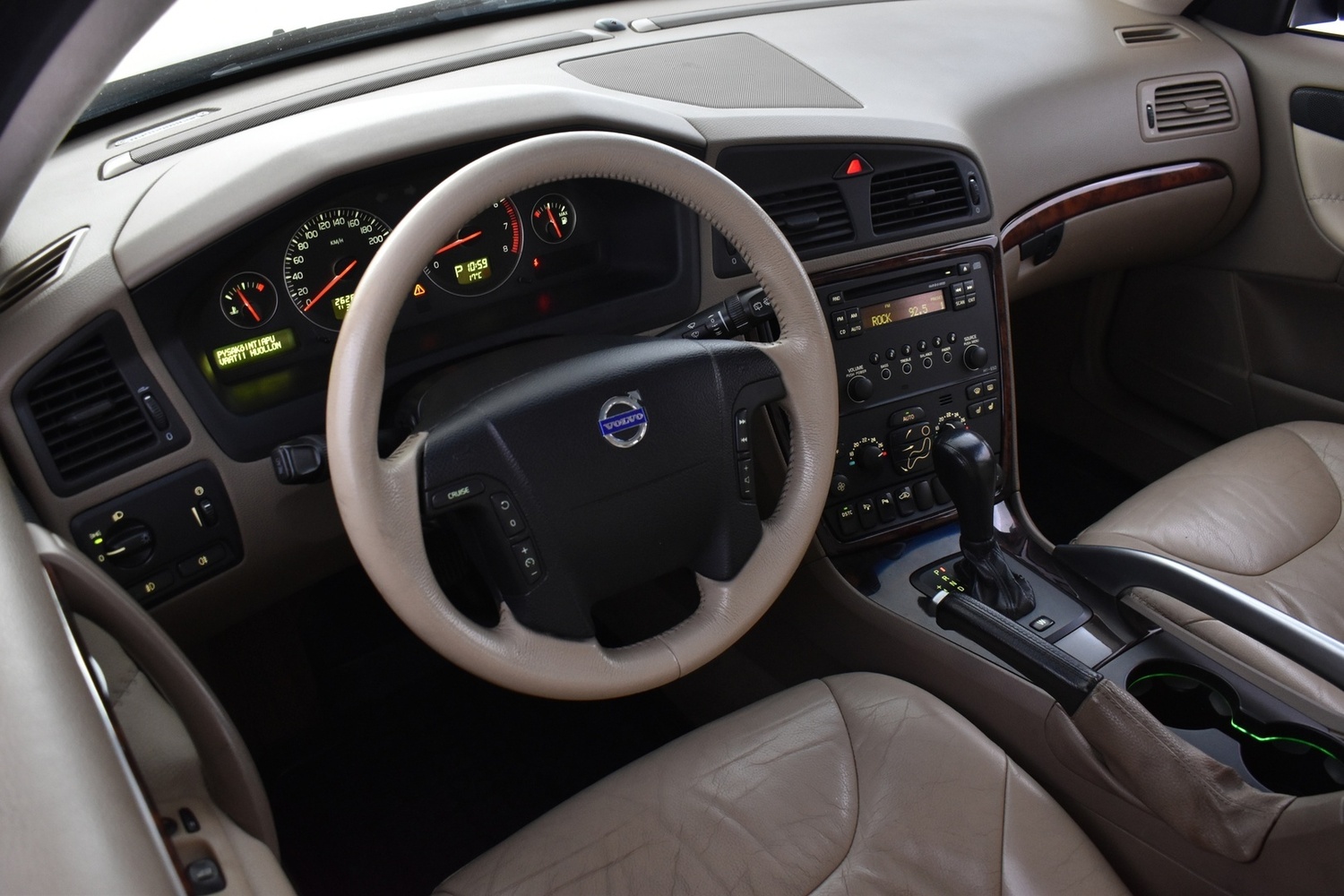 Volvo XC70 vaihtoauto