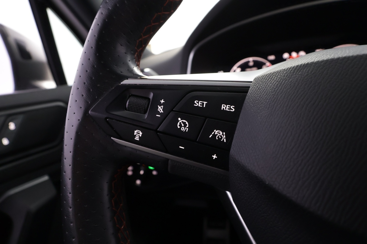 SEAT Tarraco vaihtoauto