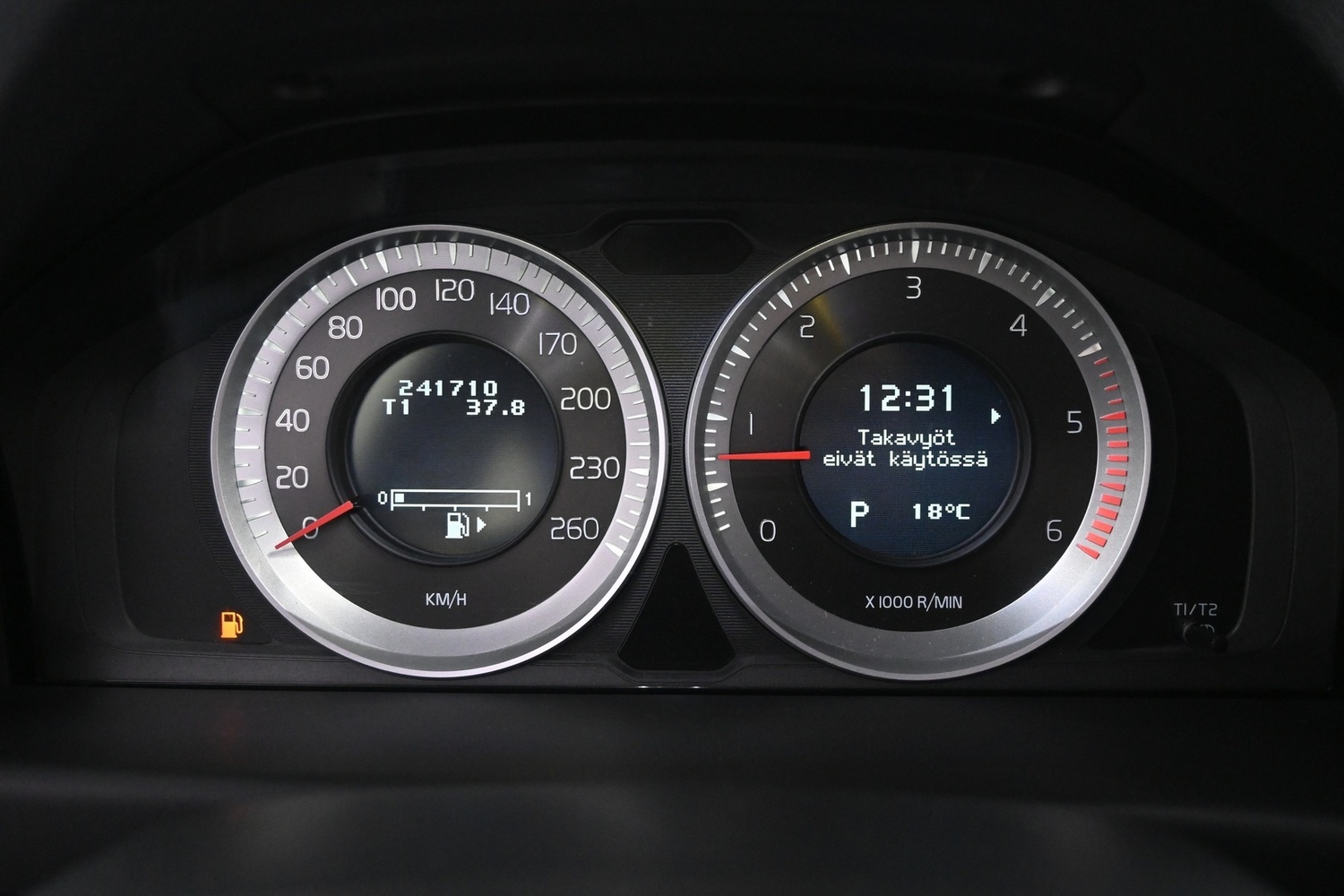 Volvo V70 vaihtoauto