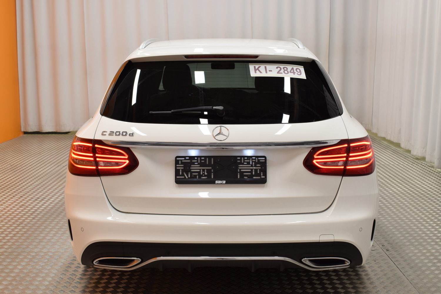 Mercedes-Benz C vaihtoauto
