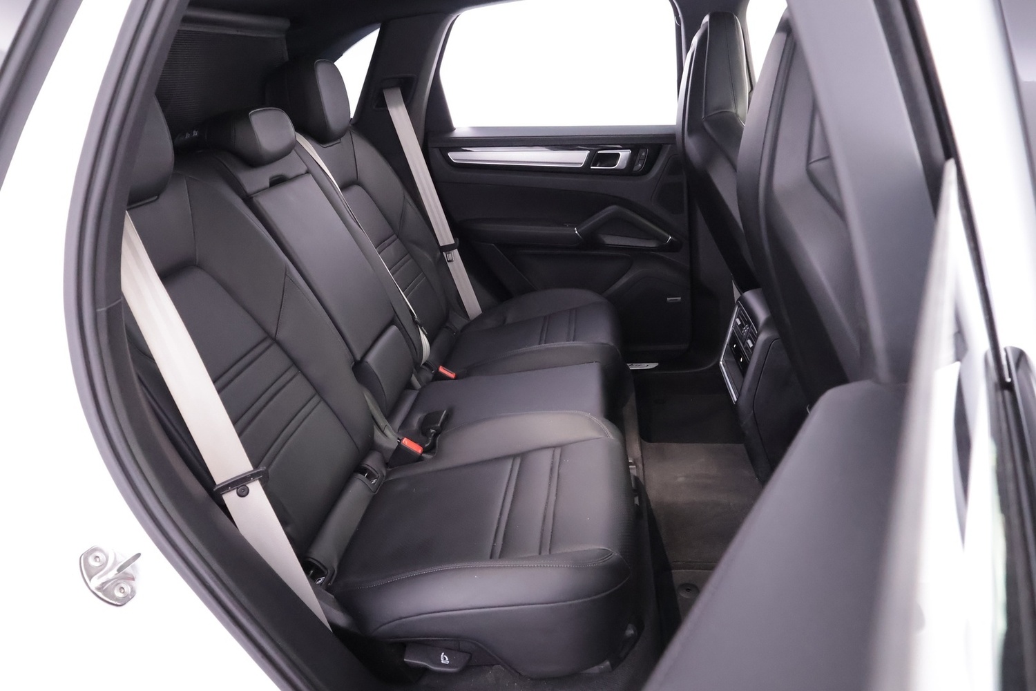 Porsche Cayenne vaihtoauto