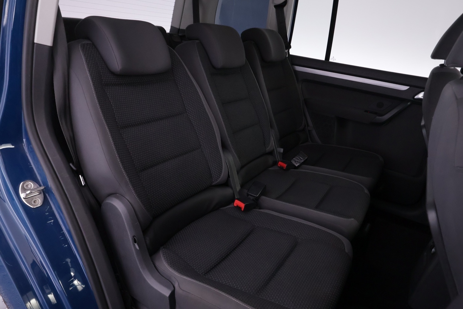 Volkswagen Touran vaihtoauto