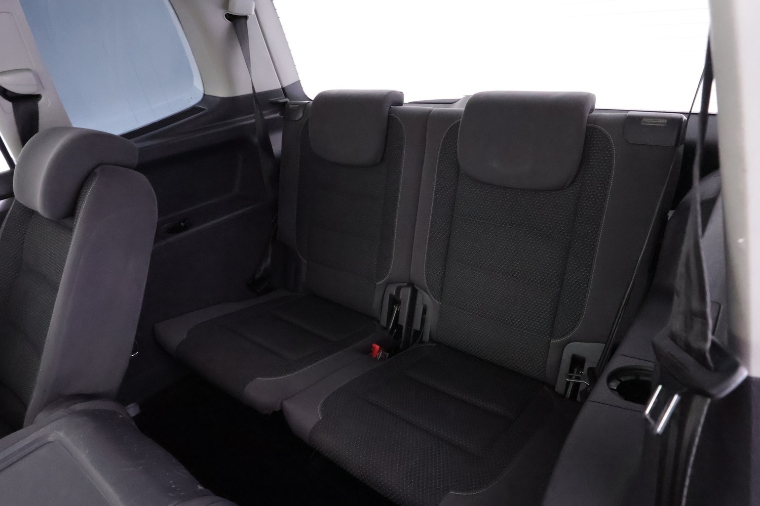 Volkswagen Touran vaihtoauto