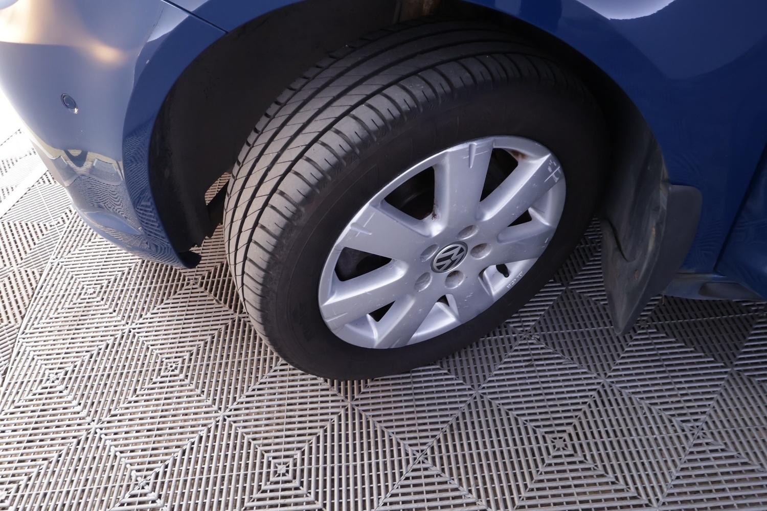 Volkswagen Touran vaihtoauto