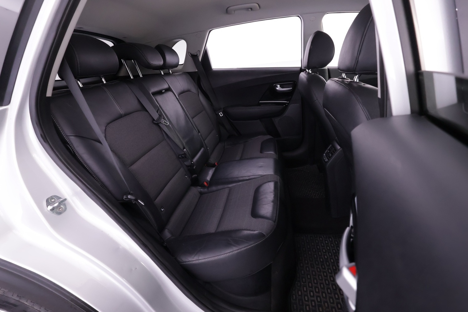 Kia Niro plug-in vaihtoauto