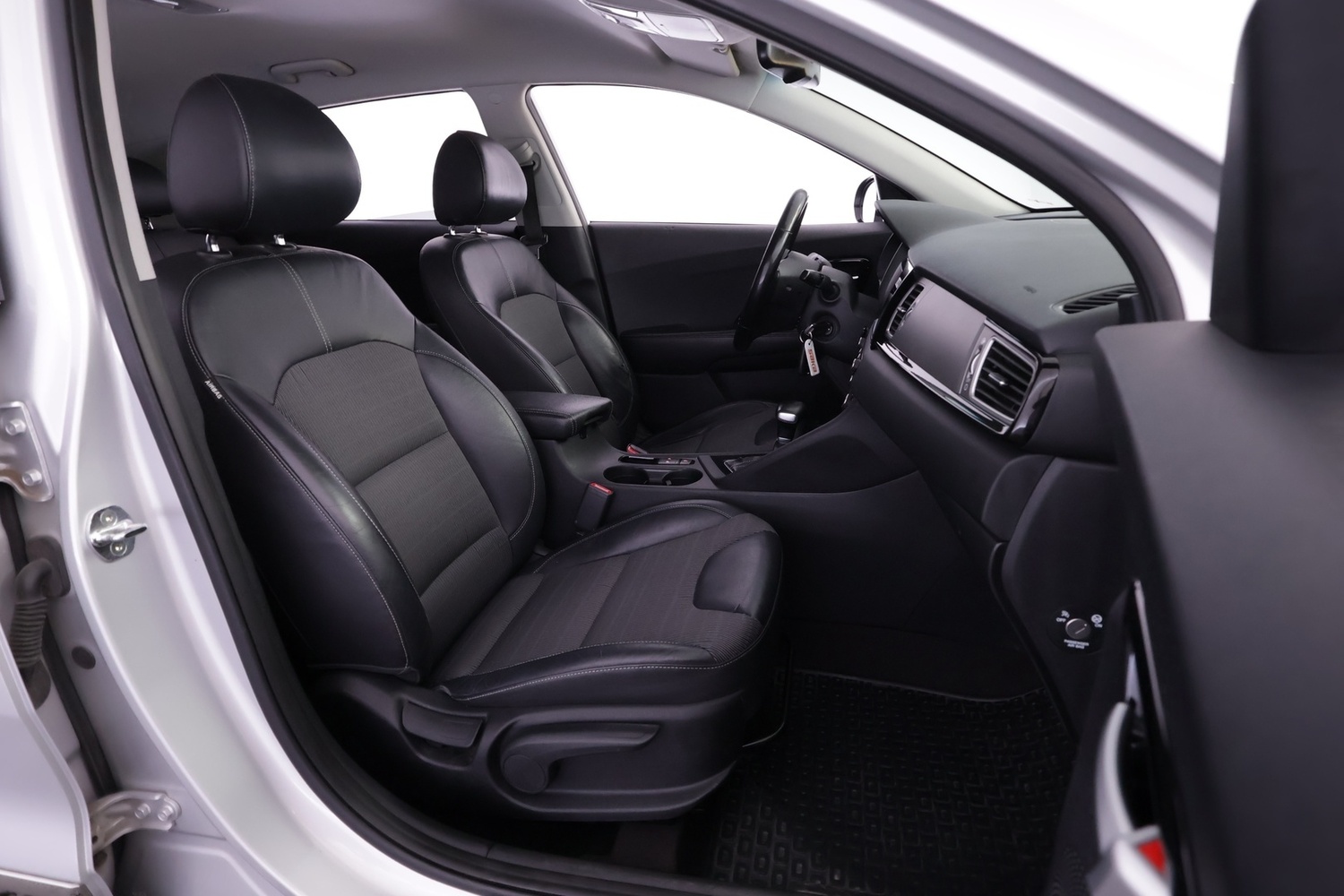 Kia Niro plug-in vaihtoauto