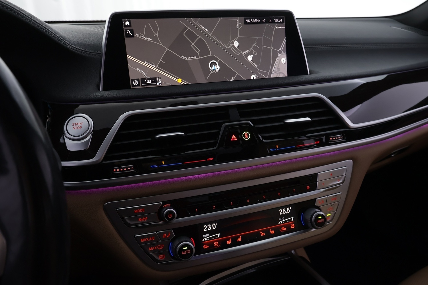 BMW 745 vaihtoauto