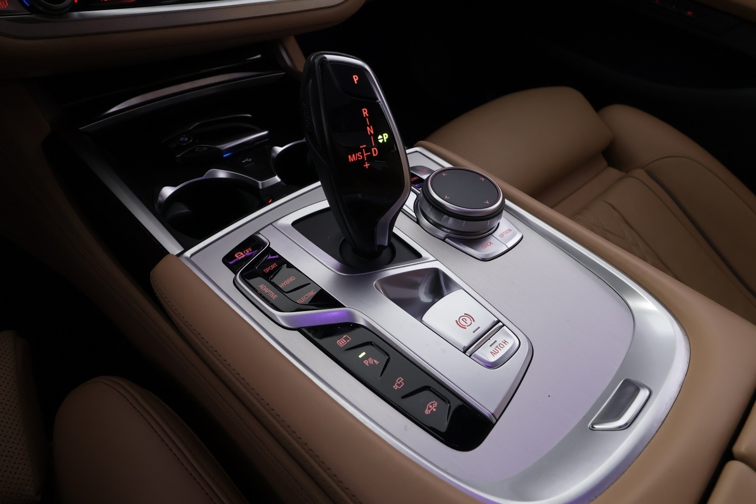 BMW 745 vaihtoauto