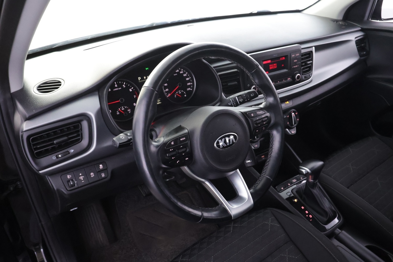 Kia Rio vaihtoauto