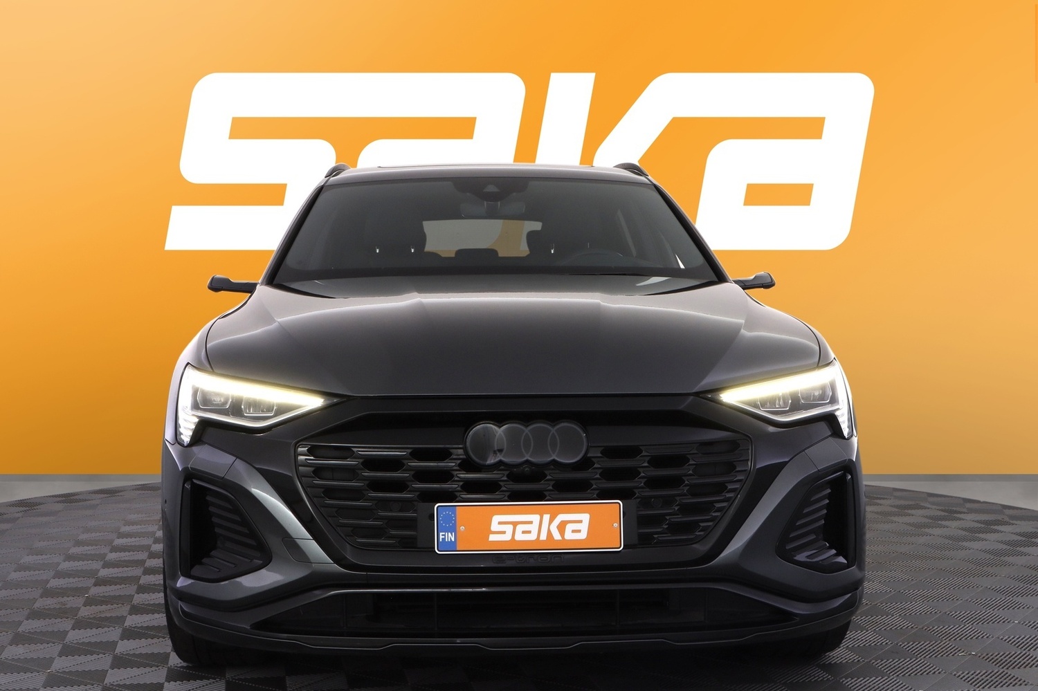 Audi Q8 e-tron vaihtoauto