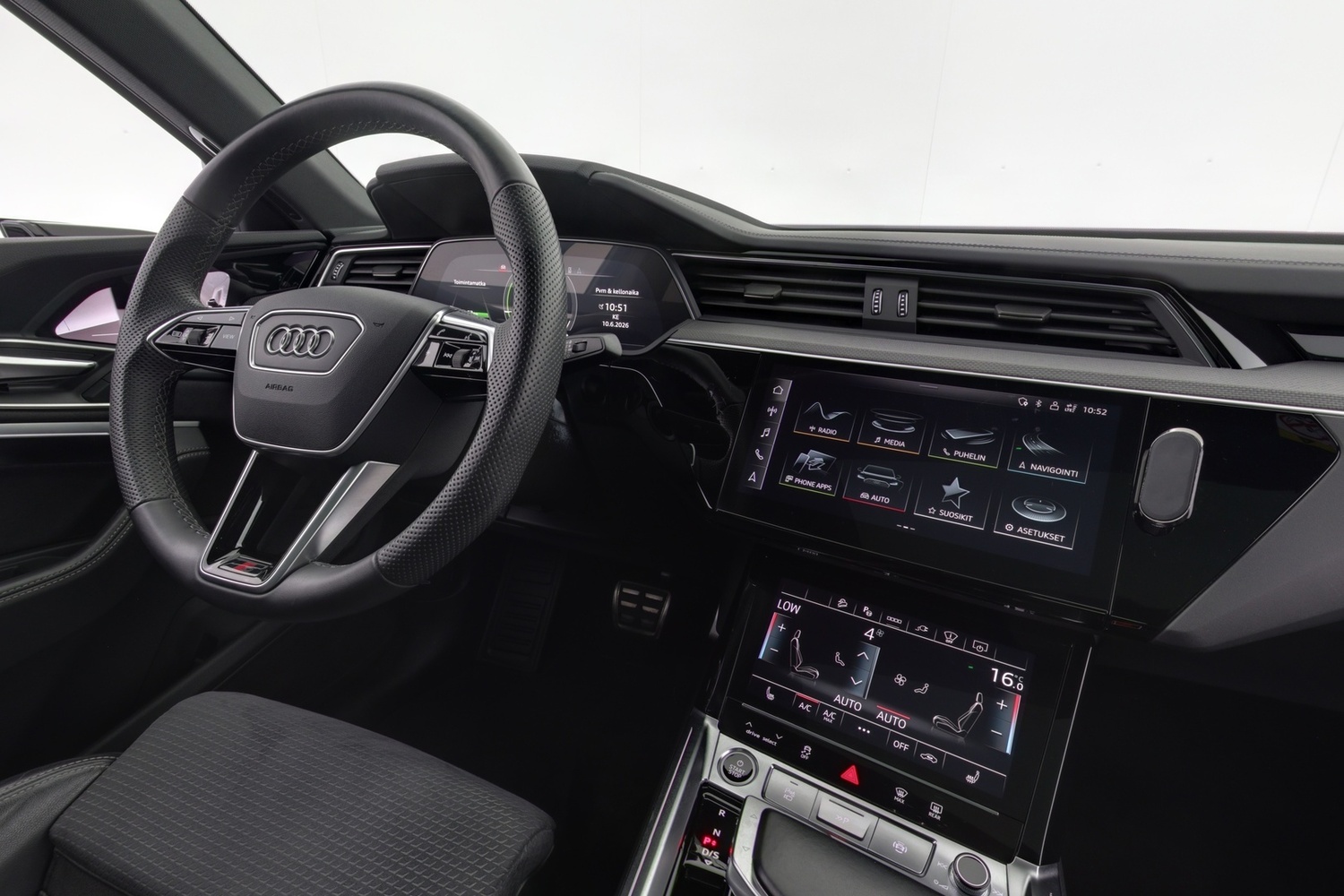 Audi Q8 e-tron vaihtoauto